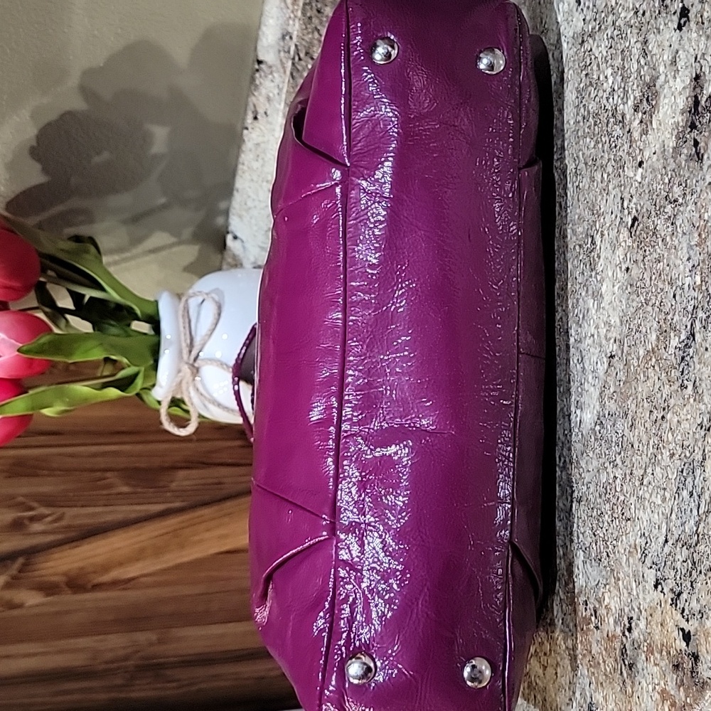 Coach EUC SOHO Plum Patient Leather Handbag - Picture 6 of 9